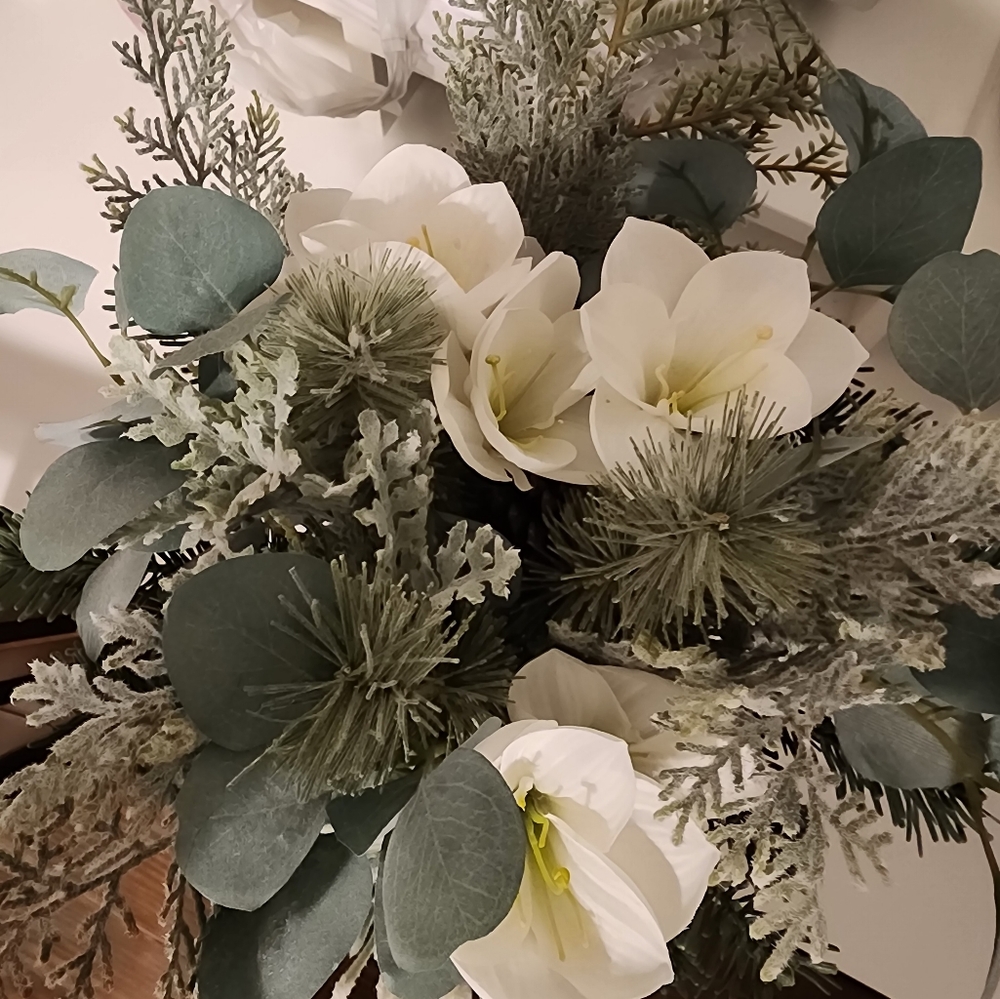 Pottery Barn Floral arrangement Winter